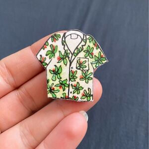 Vintage Wooden Hawaiian Shirt Pin